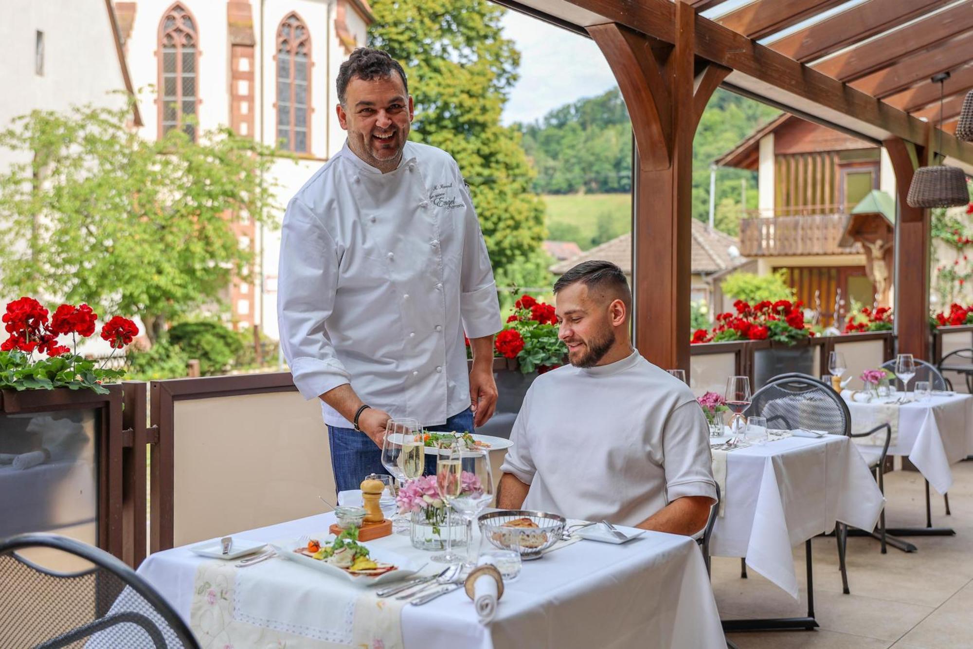 Hotel-Gasthaus Goldener Engel غلوترال المظهر الخارجي الصورة