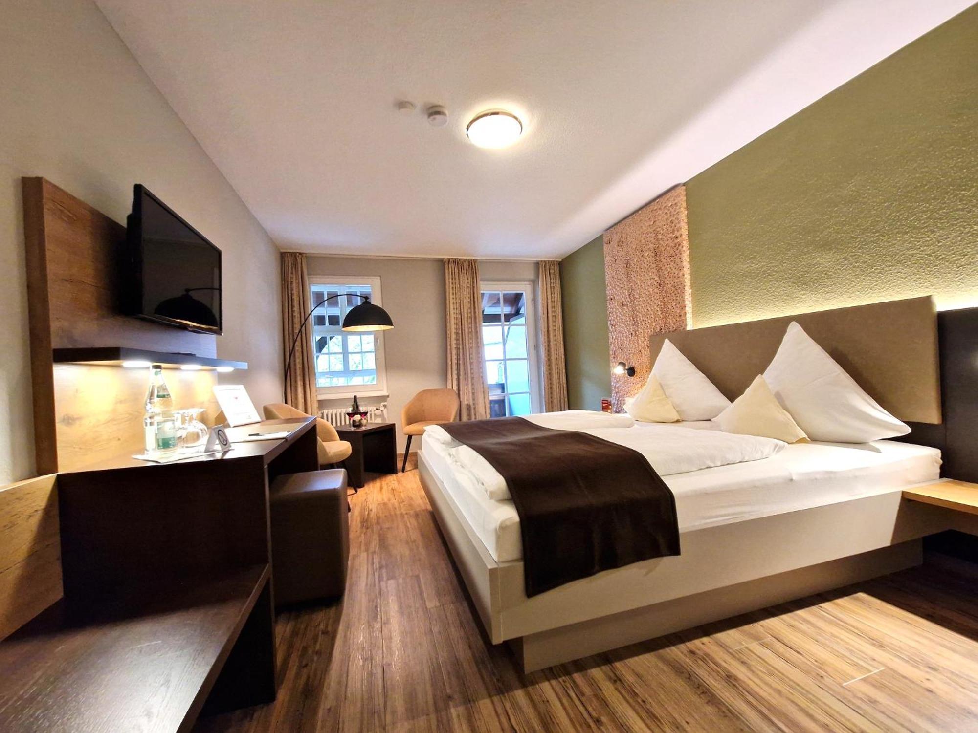Hotel-Gasthaus Goldener Engel غلوترال المظهر الخارجي الصورة