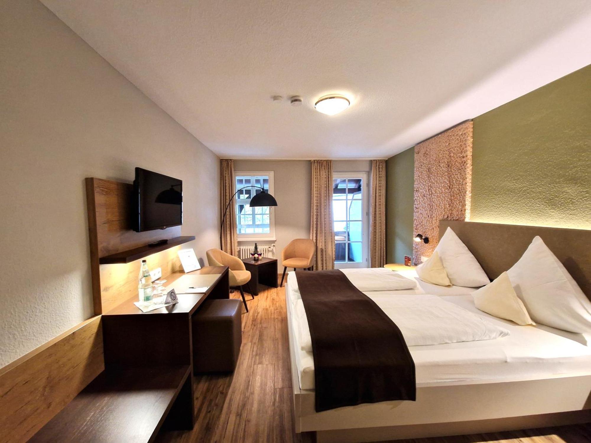 Hotel-Gasthaus Goldener Engel غلوترال المظهر الخارجي الصورة